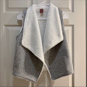 Heather Grey Sherpa Vest